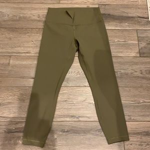 Lululemon  never worn